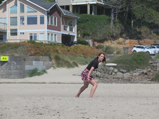 Frisbee on the beach